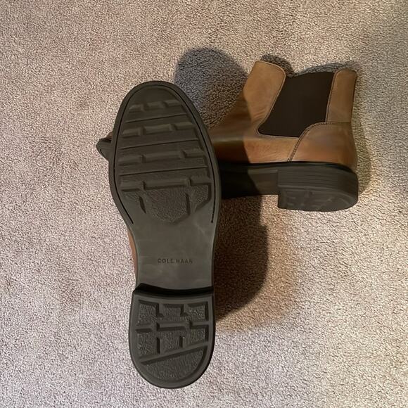 COLE HAAN Men's Bershire Lug Chelsea  Boot. 11.5M - Picture 3 of 7